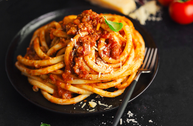 Vegane Bolognese mit Antipasti Gemüse