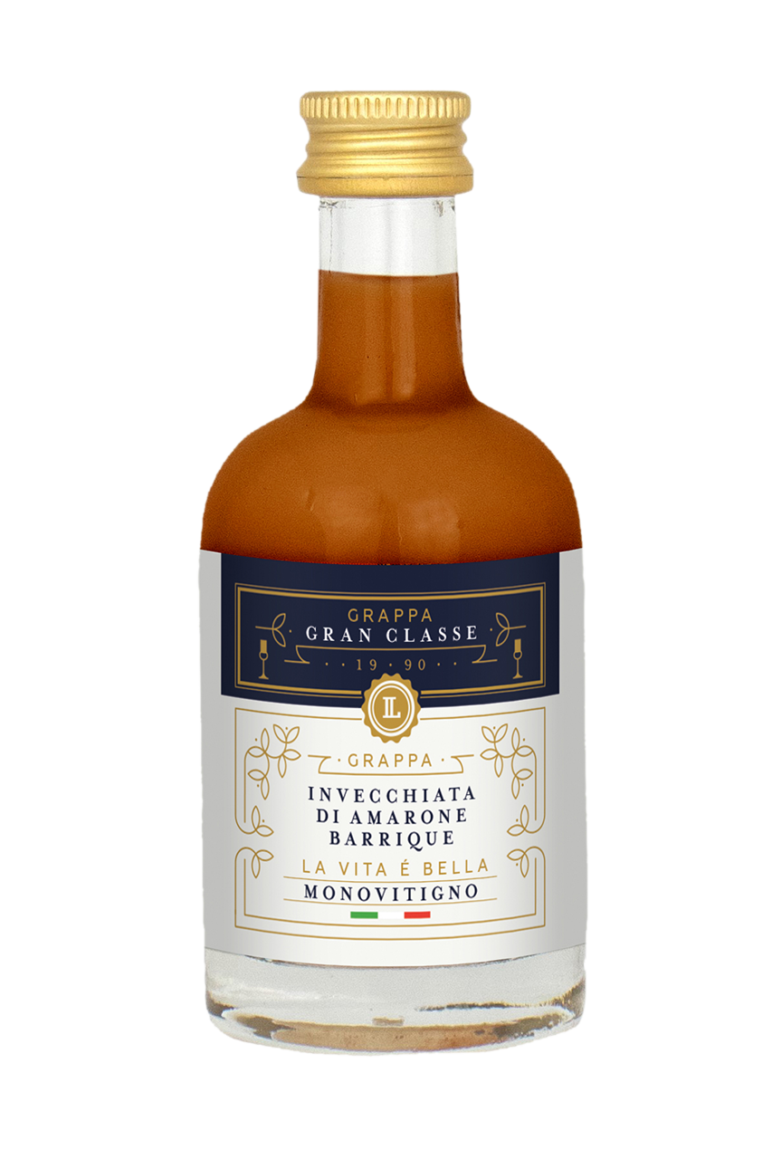 Grappa Invecchiata Di Amarone Barrique - 50 ml Flasche Grappa Invecchiata Di Amarone Barrique - 50 ml Flasche