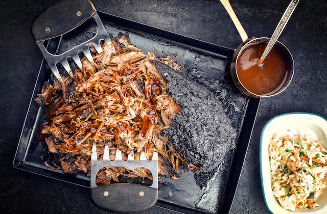 Pulled Pork mit Dip und Coleslaw