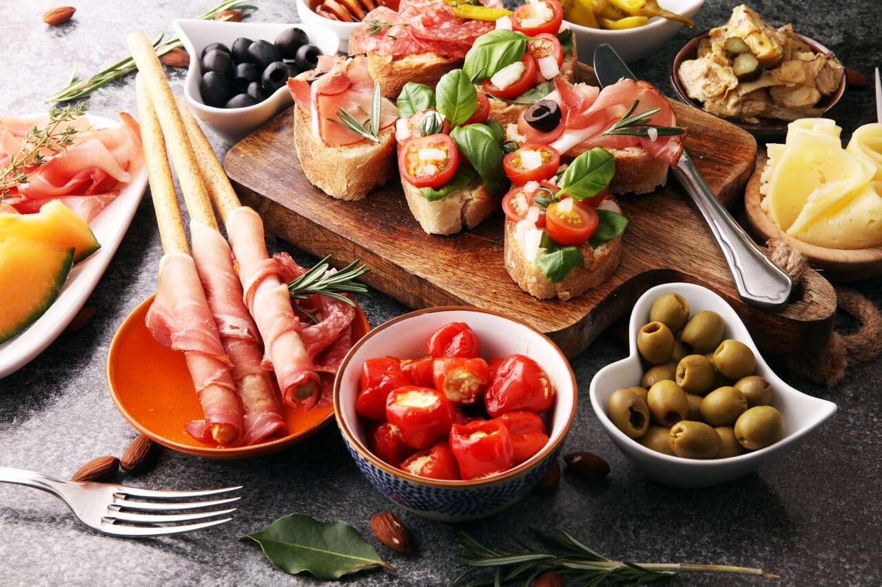 Antipasti Platte optimal anrichten | LAUX DELI